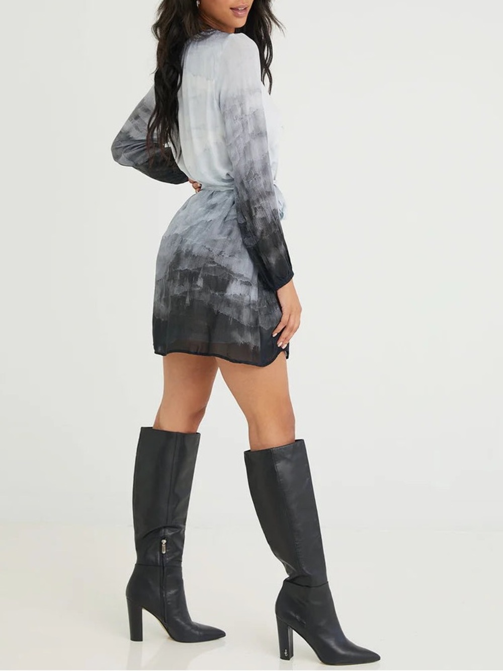 NWT Bella Dahl gathered ombre mini dress glacier long sleeve size M